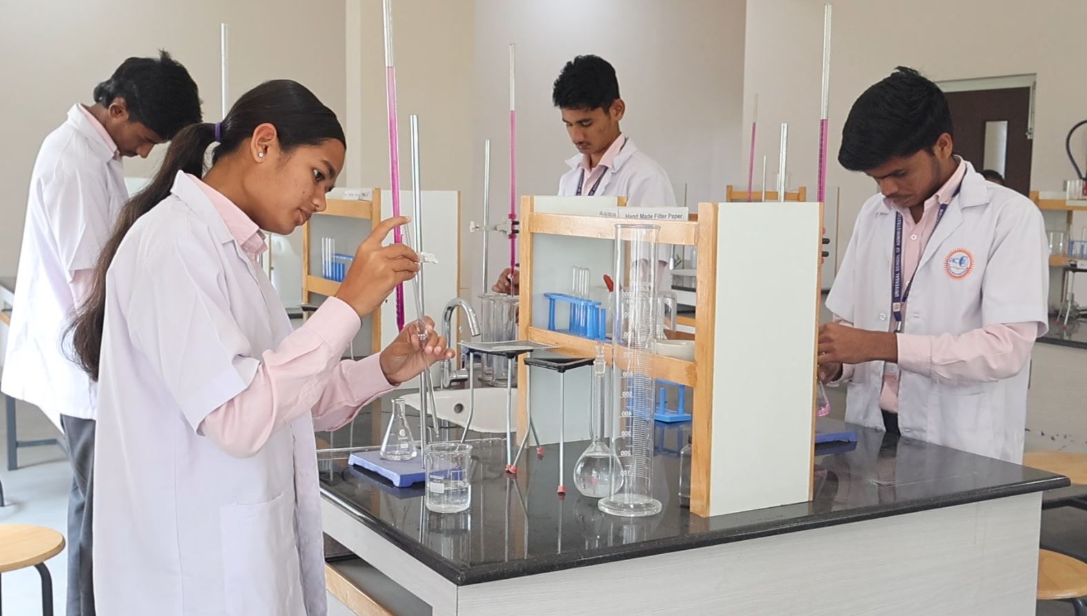 Students in UPSC coaching session